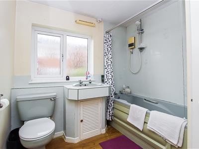 BATHROOM/W.C.